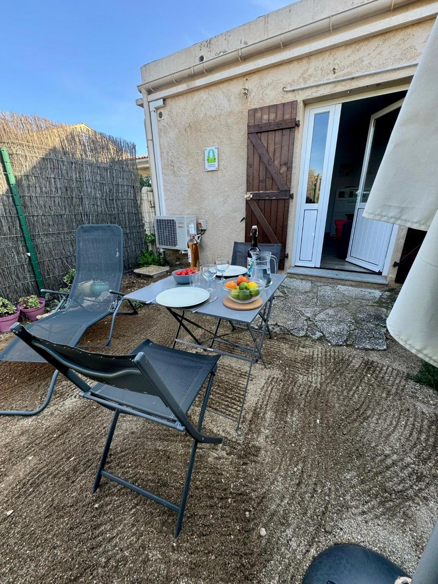 Ferienwohnung Le Club Des Cigales Hyères Exterior foto